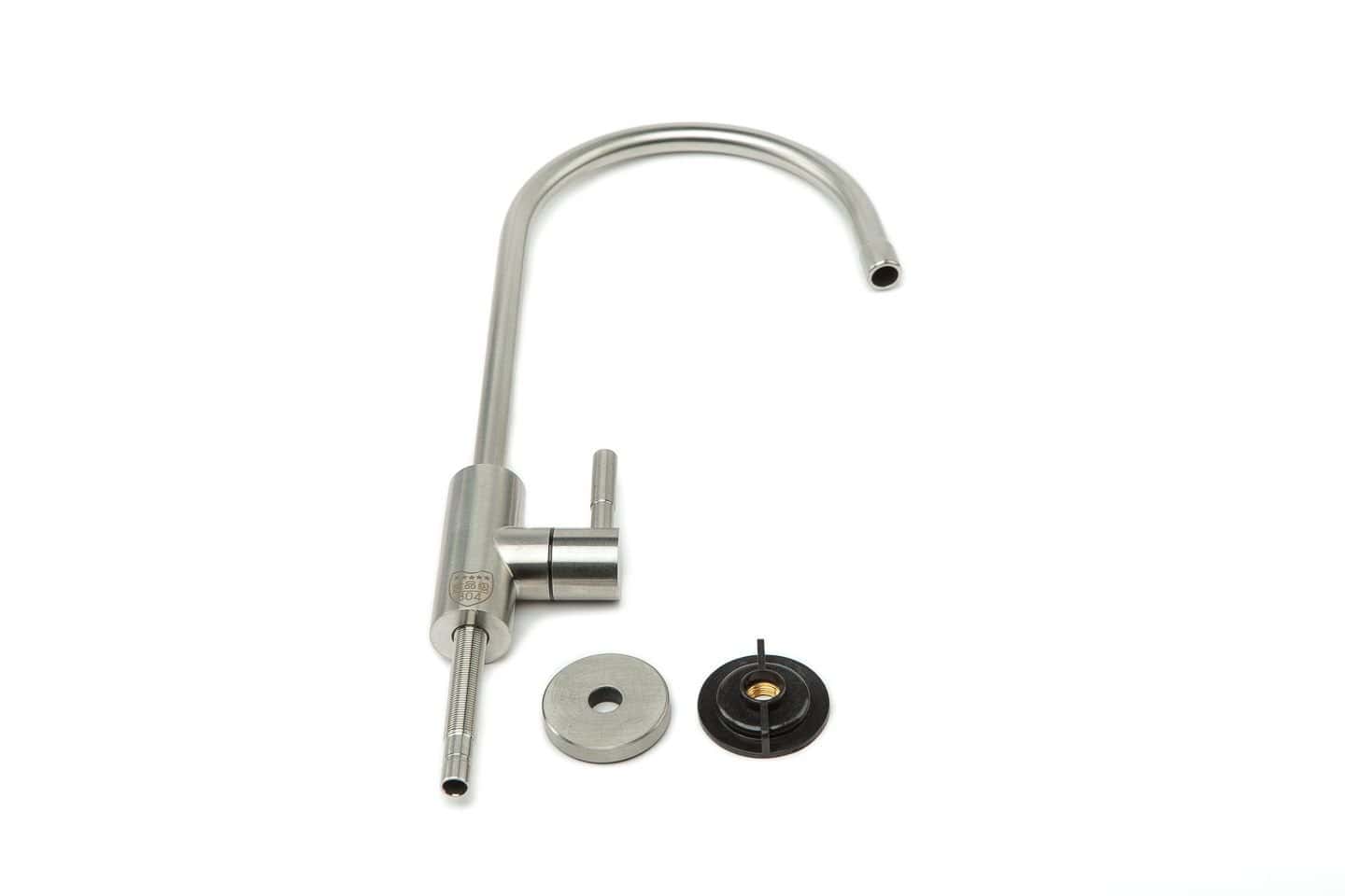 Stainless steel kitchen tap with removable aerator and mounting components, modern design for kitchen sink installation. Suitable for water filtration systems and high-quality kitchen fittings.